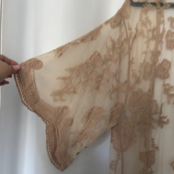 Sheer Embroidered Kimono Duster - Tan - Picture 4 of 9